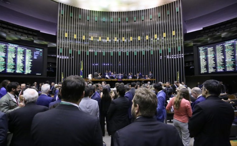 Câmara aprova tributação sobre lucros e dividendos